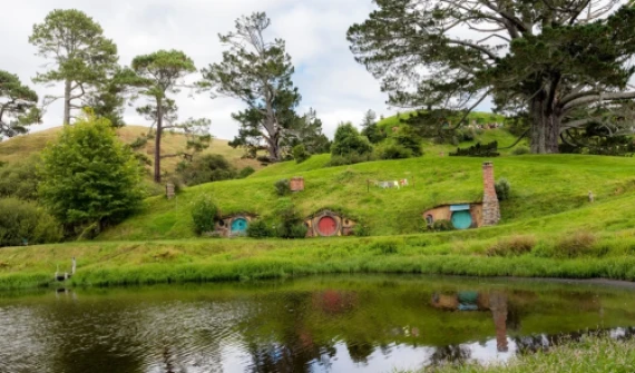 În inima Pământului de Mijloc: descoperă Hobbiton și locurile din Stăpânul Inelelor din Noua Zeelandă