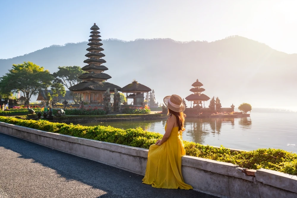 Imagine cu temple din Bali