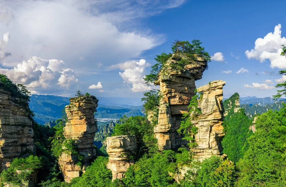 Top 5 atracții în China pentru iubitorii de natură: Zhangjiajie, Guilin și Croaziera pe Yangtze