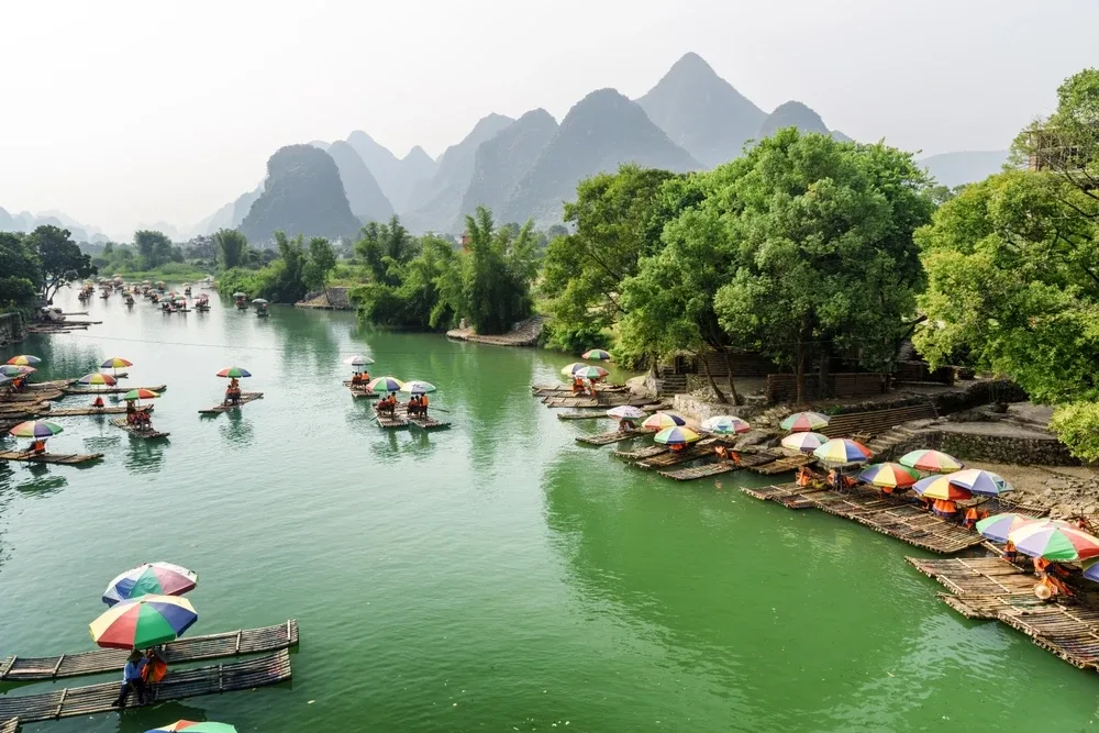 Fotografie cu peisajul rural din Yangshuo China