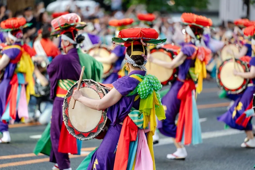 Festivaluri tradiționale vs. pop culture în Japonia: ce alegi pentru prima vizită?