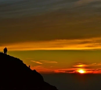 Până în vârful muntelui Fuji, cu Andrei Neagu