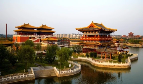 Cele mai frumoase peisaje naturale de descoperit într-un circuit în China