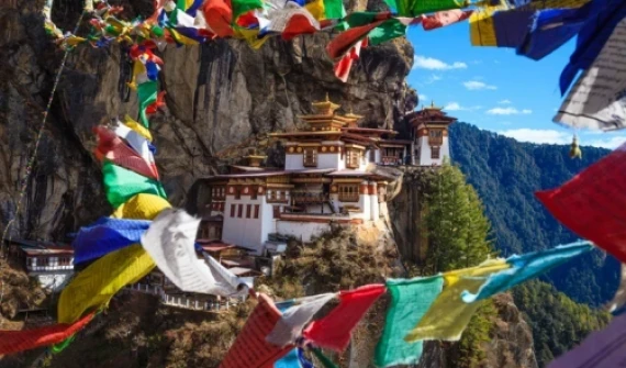 Bhutan sau Tărâmul Fericirii – paradisul ascuns unde timpul trece altfel